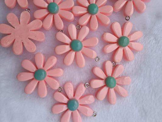 S10133 DIY charms flower charms  plastic daisy flower charm wholesale by weight